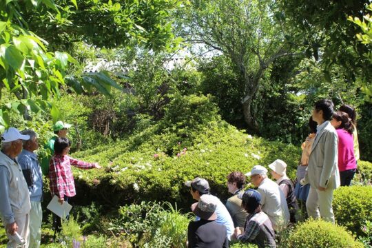 花と緑で深める交流　 県地区・グリーンガーデンの会