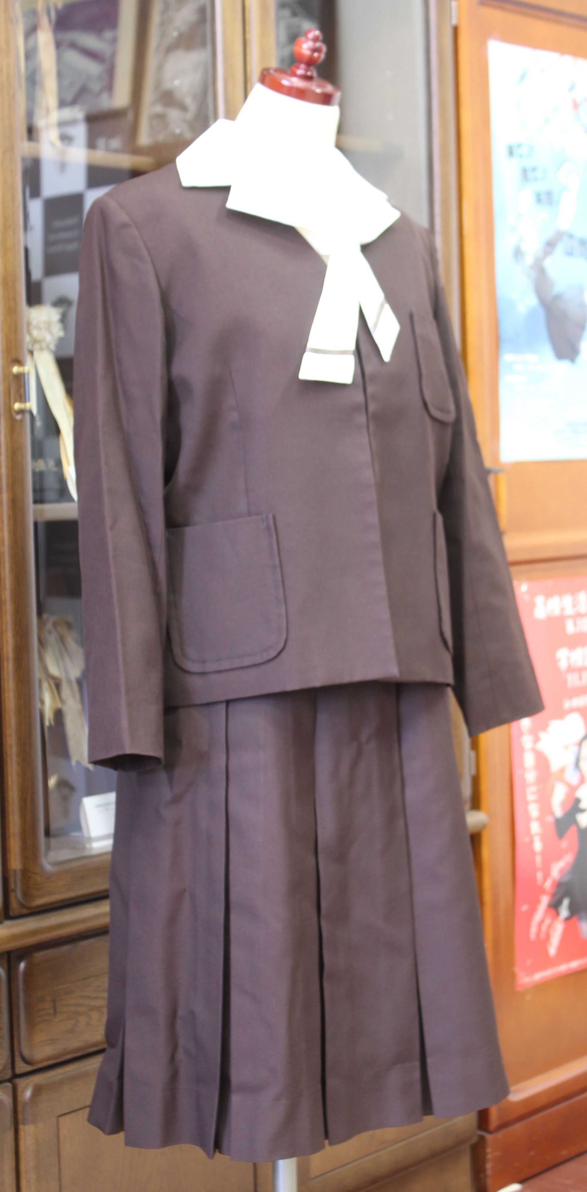 約60年ぶりに制服を改定、三重県立四日市商業高校 | YOUよっかいち
